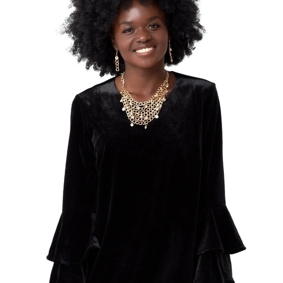 Stunning Gold Chain Layered Statement Fashion Necklace & Earring Set - Picture 3 of 5